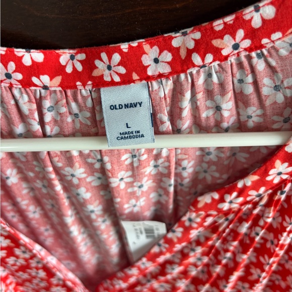 Red Floral Long Sleeve Blouse.  Size L - Picture 3 of 3